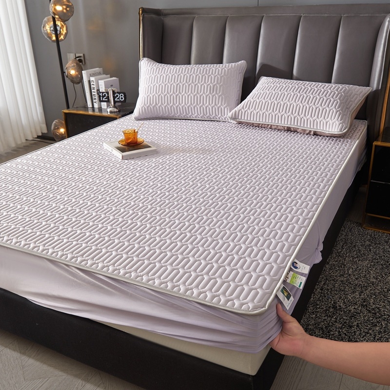 Latekso čiužinio kilimėlių rinkinys (trys dalys), natūralus lateksas, latekso kiekis 70–80%, pritaikymas, audimas: spauda, stilius: korėjietiškas.