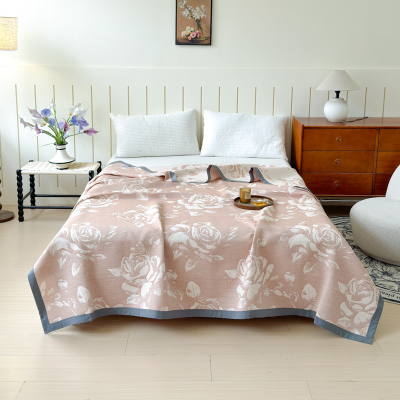 Kolmkihiline puuvillane marlitek vasaraks lillemustriga, 1,1–1,5 kg