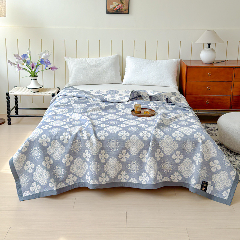 Kolmkihiline puuvillane marlitek vasaraks lillemustriga, 1,1–1,5 kg