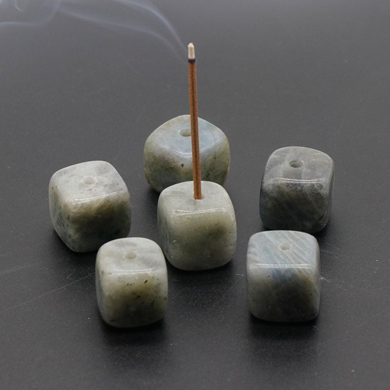 Δοχείο για αρωματοθεραπεία από αμέθυστο κρύσταλλο, ακανόνιστα σκαλισμένος διακοσμητικός λίθος