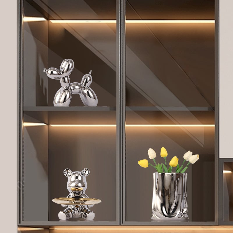 Lufi kutya szobor szintetikus gyantából - modern, minimalist dizájn a nappaliba és szekrényekhez; Anyag: szintetikus gyanta; Kategória: gyanta kézműves tárgyak; Ajándék új otthonra