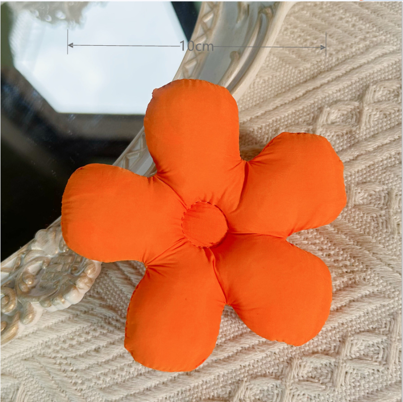 Textil kiegészítők: ötpetálos virág textilből, pamut töltettel — DIY brooch gyerekruhákhoz, származás: Jinhua, 2023 tavasz