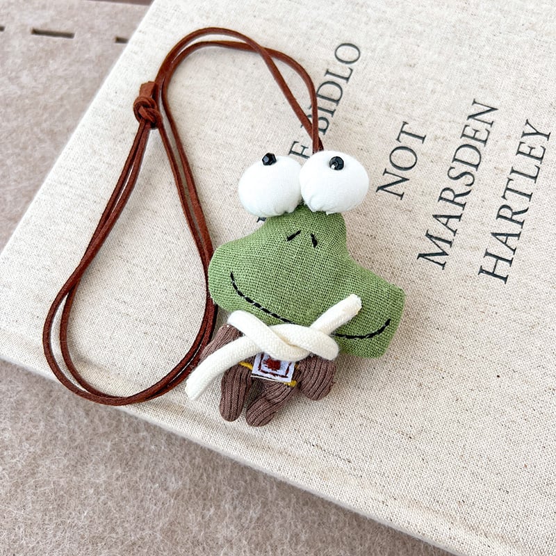 Vaikų karoliai su 3D kiškiuko karikatūra ir mažuoju obuolio pakabuku, audinio pakabukas, išplėstinis grandinės ilgis 11 cm+, amžiaus grupė 3–10 metų