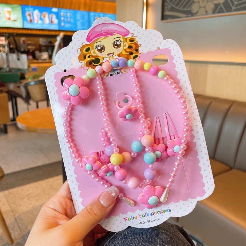 Vaikų animacinių filmų papuošalų rinkinys: vėrinys, apyrankė, žiedas ir plaukų segtukas; gyvūnų/zodiako formos; plastikinis pakabukas; kamuoliukų grandinė; apimtis 21–50 cm