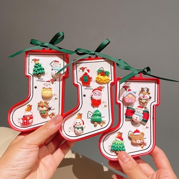 Juvelierizstrādājumu komplekts: regulējams gredzens un karikatūras Ziemassvētku vecītis auskari — Ziemassvētku dāvana bērniem