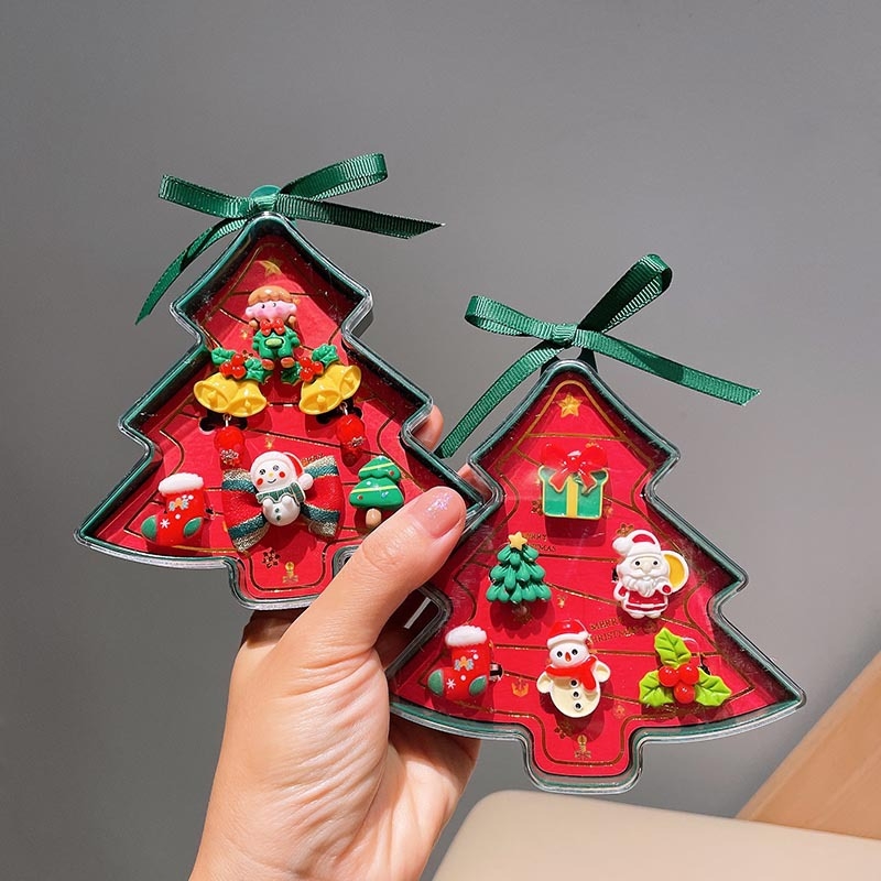 Juvelierizstrādājumu komplekts: regulējams gredzens un karikatūras Ziemassvētku vecītis auskari — Ziemassvētku dāvana bērniem