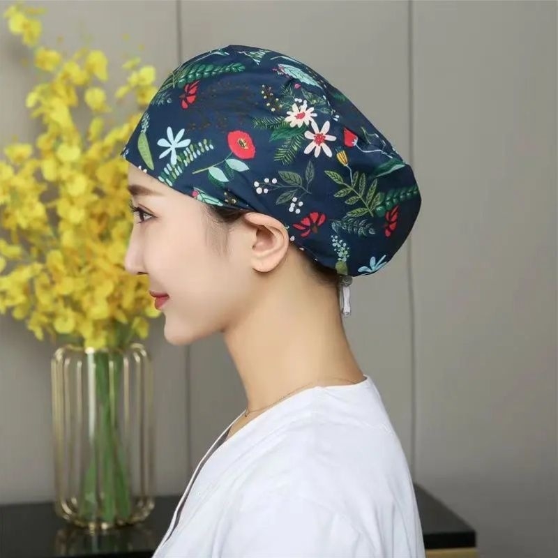 Unisex kirurška kapa od pamuka, ravni vrh, kružni dizajn, tiskano logotip, minimalistički klinički stil