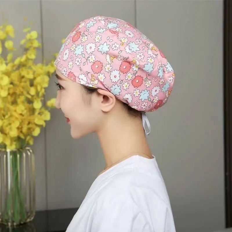 Unisex kirurška kapa od pamuka, ravni vrh, kružni dizajn, tiskano logotip, minimalistički klinički stil