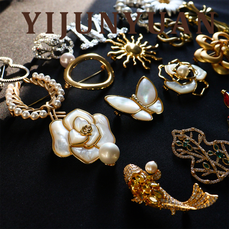 Moterų segė su cirkonio akmenimis, retro elegantiškas stilius, gėlės forma, elektroplatavimas, drabužių dekoratyvinis priedas