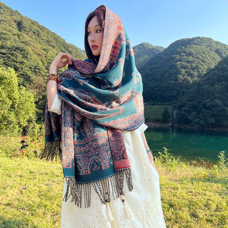 Ženski zimski šal od umjetnog kašmira, etnički stil Yunnan, retro dizajn s resicama, jacquard