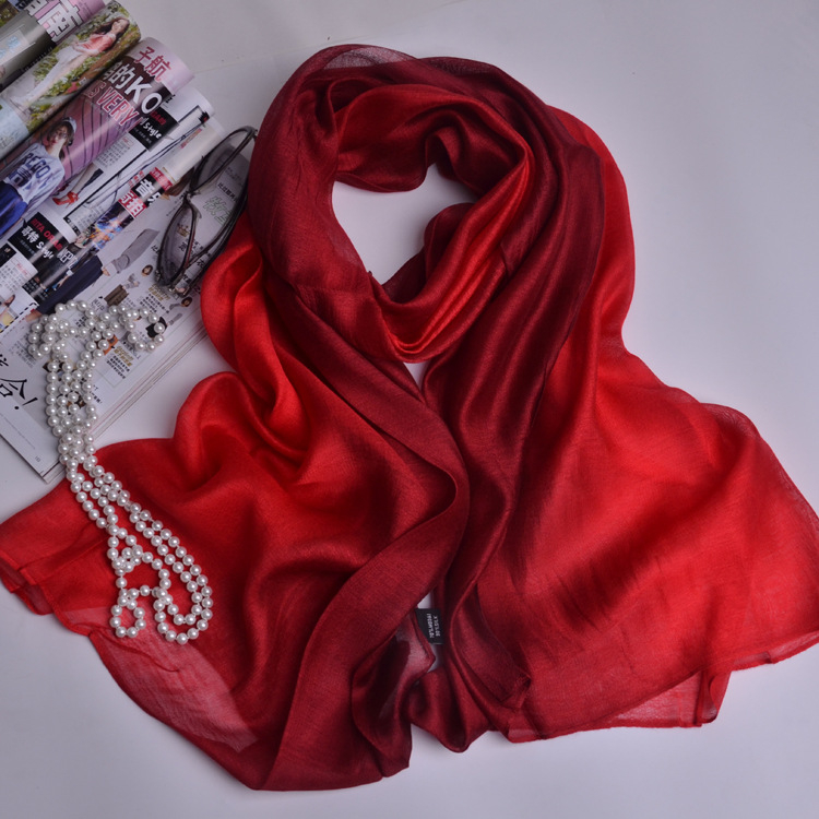 Šal od svile (warp knitting, gradient pattern, silk-viscose blend, Summer)