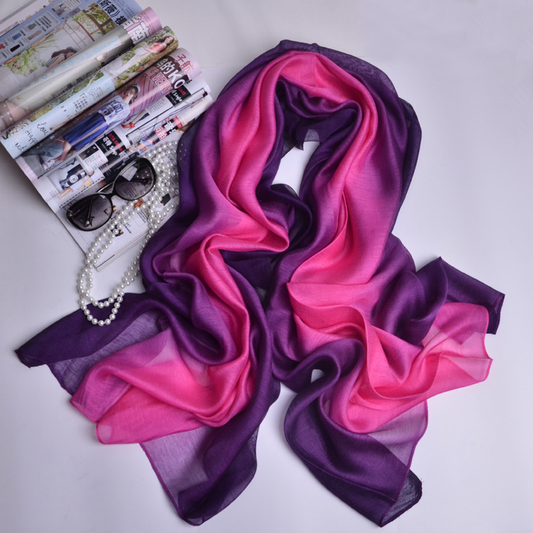 Šal od svile (warp knitting, gradient pattern, silk-viscose blend, Summer)