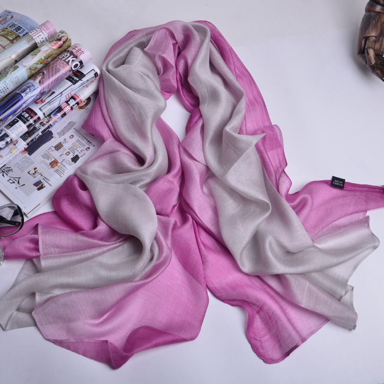Šal od svile (warp knitting, gradient pattern, silk-viscose blend, Summer)