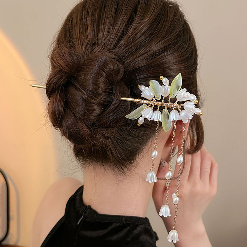 Matu spraudnis galvas rotai ar pūciņu, retro ģeometriska sakausējuma, 2025. gada pavasaris