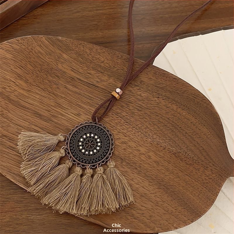 Ilga sieviešu kaklarota ar ģeometrisku piekari, korejiešu stila, cinka sakausējums, pavasaris 2025