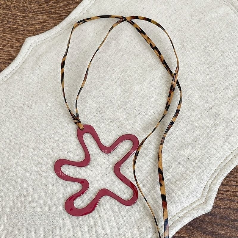 Ilga sieviešu kaklarota ar ģeometrisku piekari, korejiešu stila, cinka sakausējums, pavasaris 2025