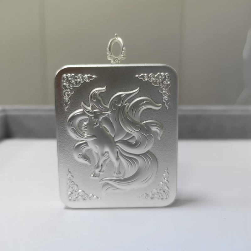 Tangka Box karoliai - lydinys, elektroplakavimas, kita forma