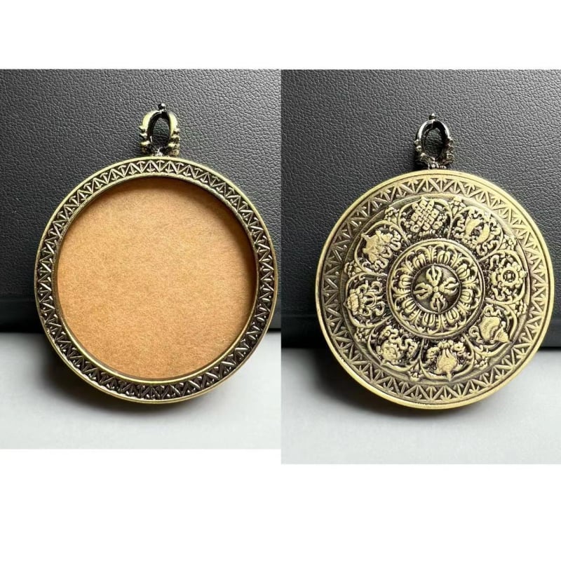 Tangka Box karoliai - lydinys, elektroplakavimas, kita forma