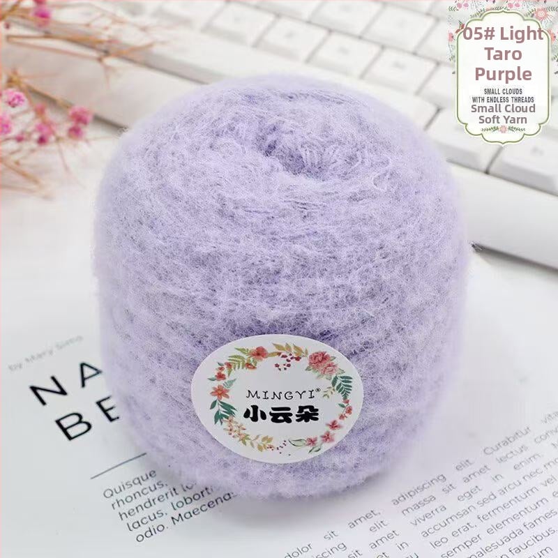 6-szálas Marshmallow mousse fonal horgoláshoz és kézi kötéshez — semi-worsted, felhő-szerű textúra tejwafla