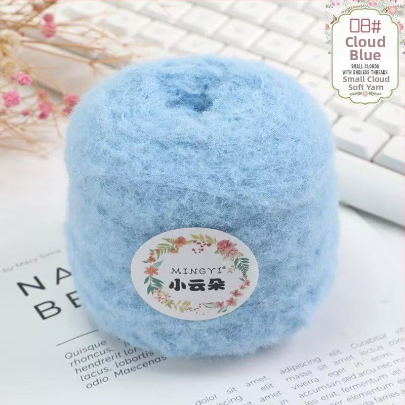 6-szálas Marshmallow mousse fonal horgoláshoz és kézi kötéshez — semi-worsted, felhő-szerű textúra tejwafla