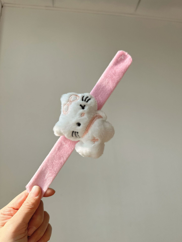 Pliušinė rankos apyrankė su karikatūrų personažais, unisex, dekoratyvinis aksesuaras gimtadieniams ir šventėms