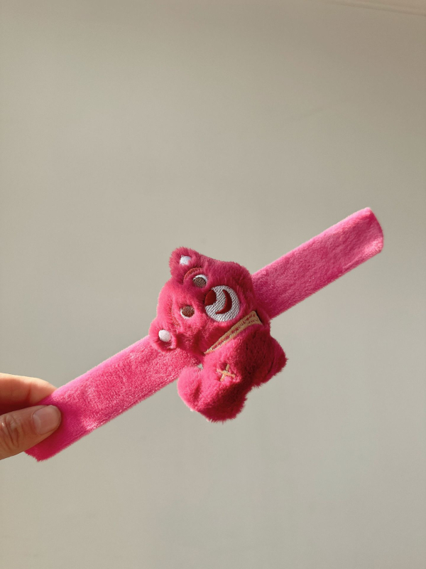 Pliušinė rankos apyrankė su karikatūrų personažais, unisex, dekoratyvinis aksesuaras gimtadieniams ir šventėms