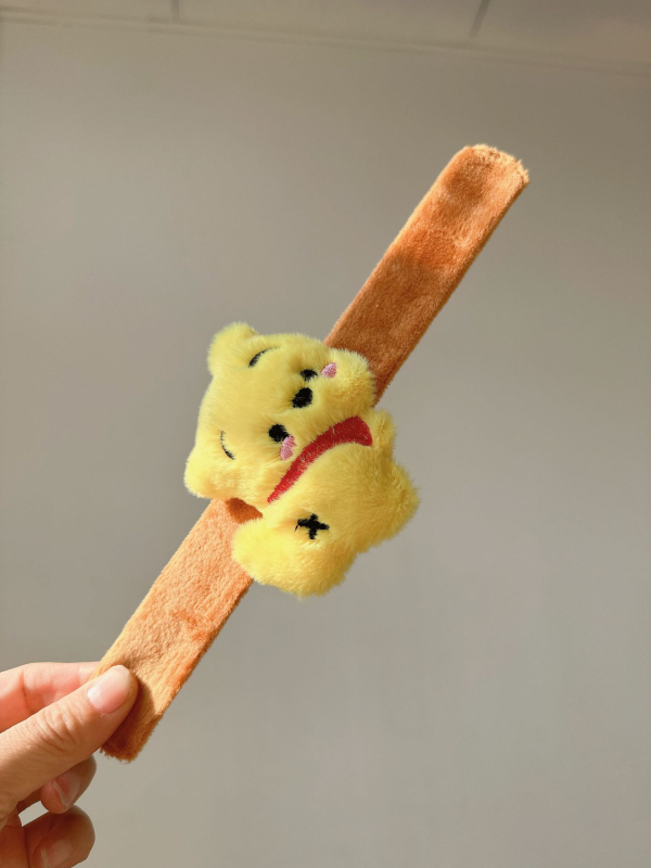 Pliušinė rankos apyrankė su karikatūrų personažais, unisex, dekoratyvinis aksesuaras gimtadieniams ir šventėms