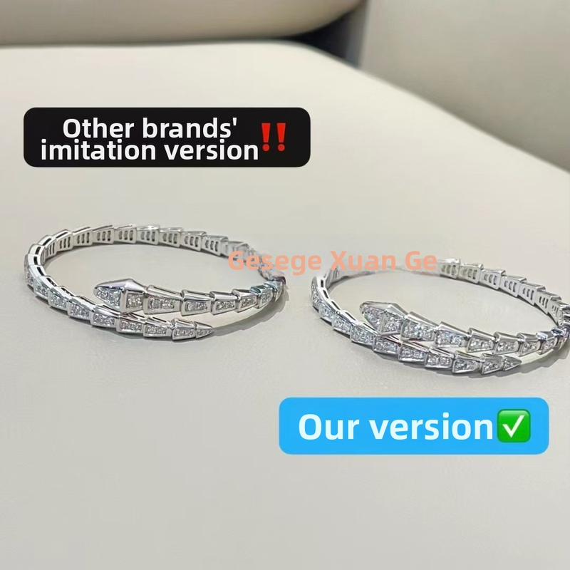 Hadí náramok s viacerými kruhmi a otvorenou hlavou hada, s diamantmi, 18K povrch (Materiál: V gold; Úprava: Diamant; Pôvod: Guangzhou; Rok/Sezóna: Jeseň 2023; Štýl: Ľahký luxus)