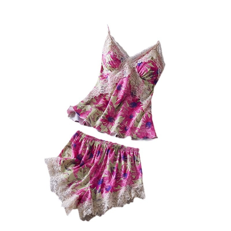 Seksi dvodijelni set: top bez rukava i kratke hlače od Ice Silk s umetkom za prsa