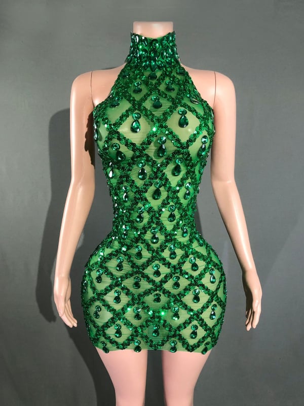 Korta vakarinė suknelė be rankovių su tinklinio audinio, aukštu kaklu ir spindinčiais kristalais (Audinys: Spandex; Lankstumas: >95%; Sezona: 2024 m. pavasaris)