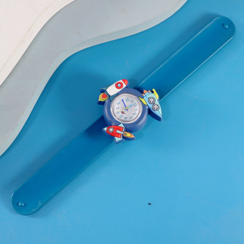 Dječji karikaturalni kvarcni sat sa SL68 mehanizamom, silikonska traka, kružni cifernik, vijčana krunica, vodootporan