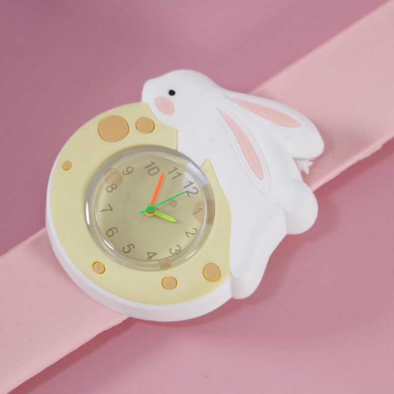 Dječji karikaturalni kvarcni sat sa SL68 mehanizamom, silikonska traka, kružni cifernik, vijčana krunica, vodootporan