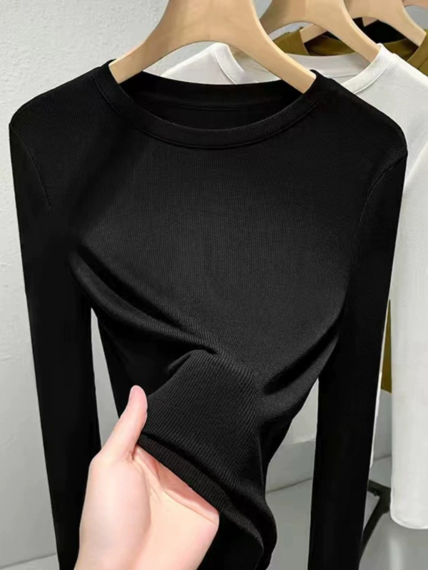 Топ от модал с дълги ръкави, кръгло деколте, едноцветен, слим фит