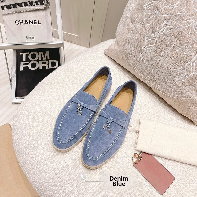 Moteriški loaferiai iš avių odos, vidinė įdėkla iš avies vilnos, gumos padas, apvali nosis, žemas kulnas 1–3 cm