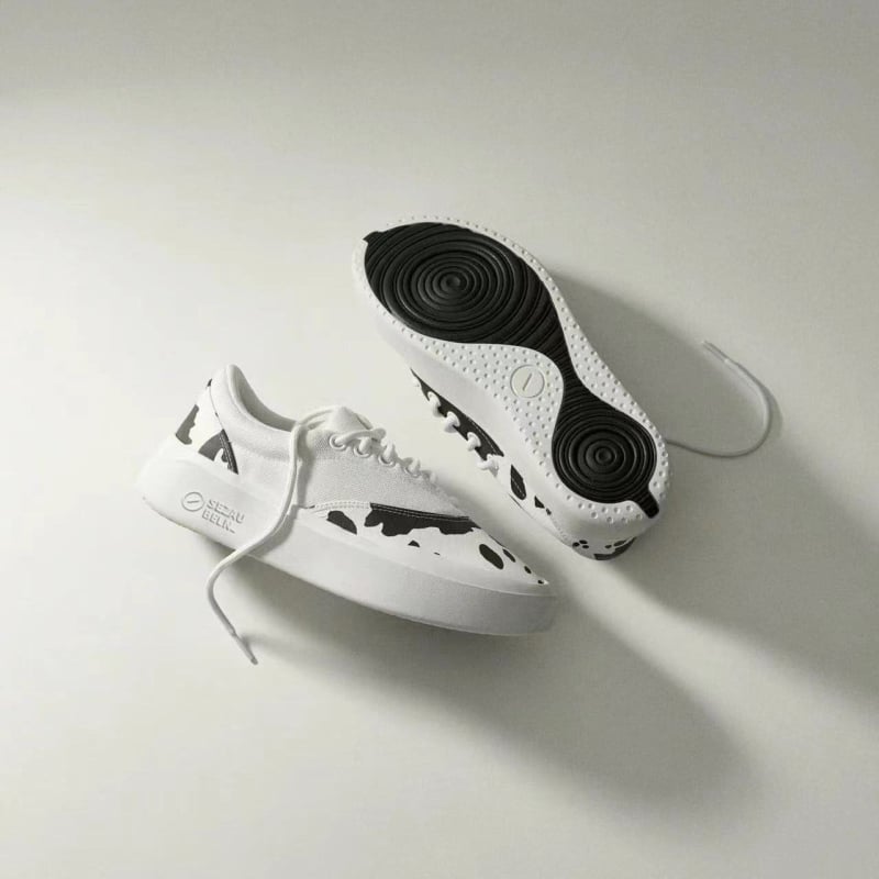 SEZAU-BELN sportiniai bateliai — apvali nosis, drobės viršus, žemas siluetas, klininis kulnas 3–5 cm, gumos padas