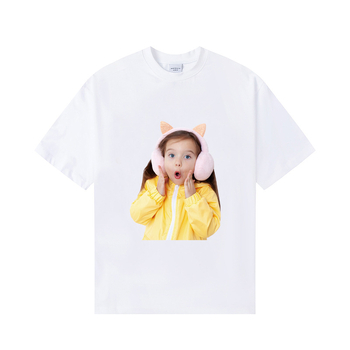 Korejiešu stila ikdienas kokvilnas T-krekls ar apļu kaklu, īsām piedurknēm, drukā ar burtiem un karikatūrām (Pavasaris–Vasara 2025, 95%+ kokvilna)