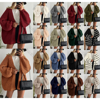 Cardigan od Phoenix velvet, pleteni, V-izrez, 90–95% akrila, yarn-dyed, dugi rukavi, srednja duljina, široka silueta, street style