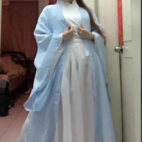 Γυναικείο φόρεμα Hanfu σε αρχαϊκό στυλ Wei/Jin, ρέον σχέδιο με φαρδιά μανίκια, φούστα μέχρι τη μέση, πολυεστέρας 90–95%, Άνοιξη 2024