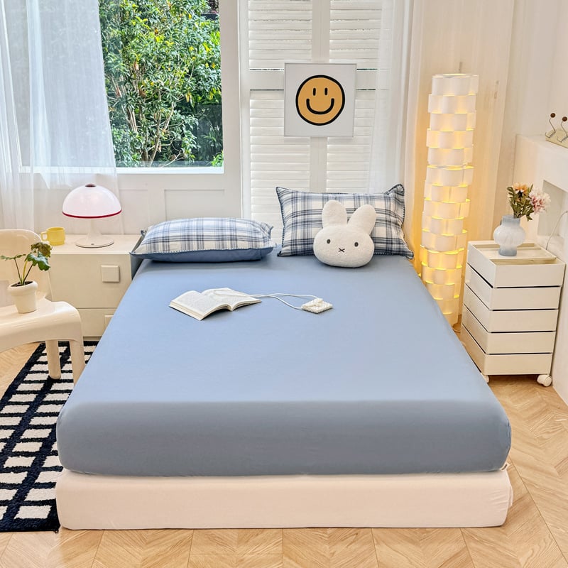 Gumis lepedő, 100% pamut, quiltált, fonallal festett