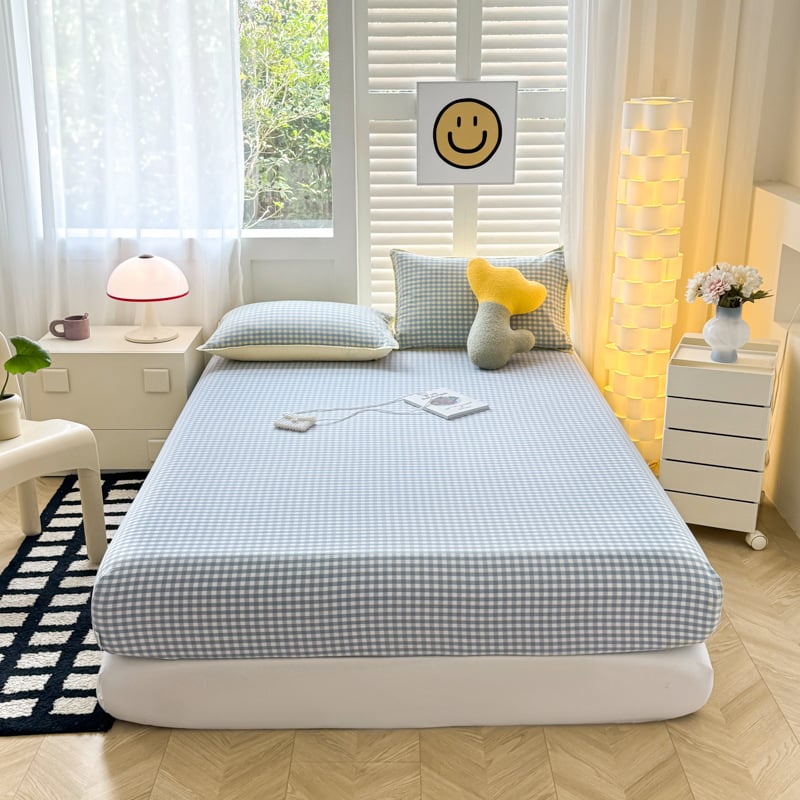 Gumis lepedő, 100% pamut, quiltált, fonallal festett