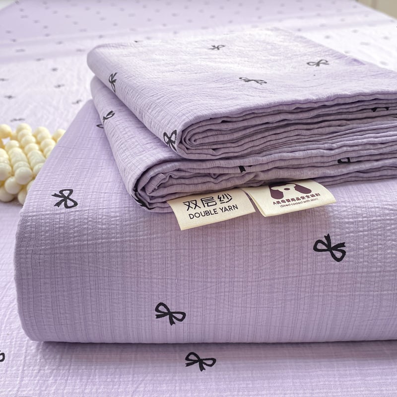 Dupla rétegű gézzel készült gumis lepedő, poliészter, animációs minta, reaktív színezés