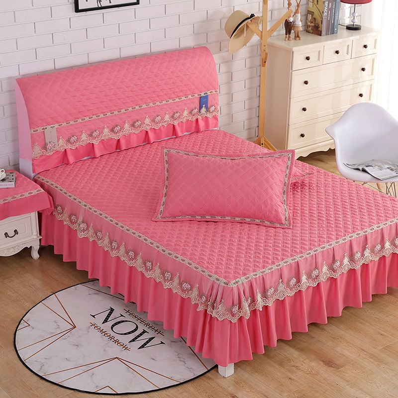 Ágytakaró készlet: huzat az ágy végéhez és ágyszoknya; Anyag: poliészter; Nyomtatás: tie-dye; Szövés: más; Tömeg: kevesebb mint 300 g