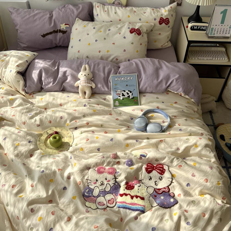 Set posteljine od 100% pamuka — četiri dijela, Twill tkanina, reaktivni tisak, crtić motiv