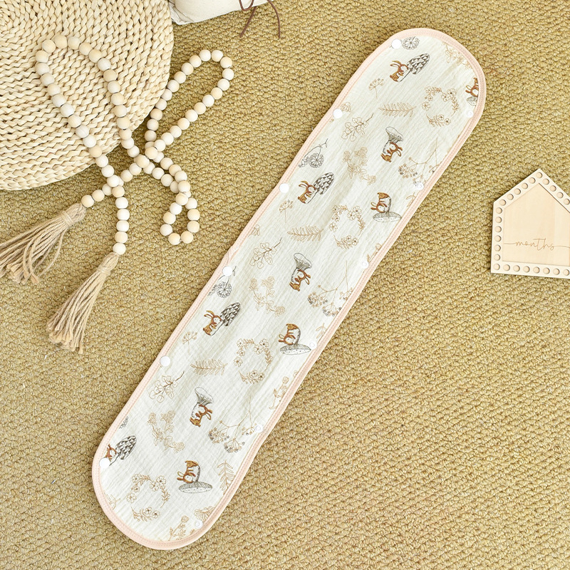 Pamukasta podloga za dječji kolica s navlakom za prednju ruku i zaštitom ograde, odvojiva maramicа za slinu