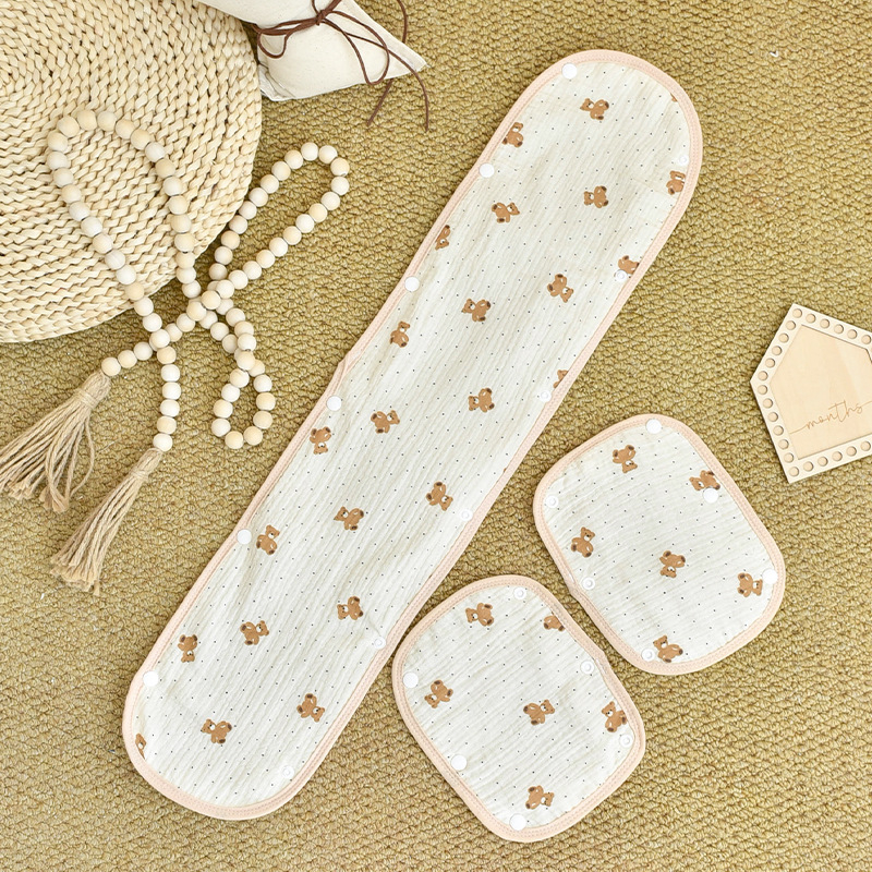 Pamukasta podloga za dječji kolica s navlakom za prednju ruku i zaštitom ograde, odvojiva maramicа za slinu