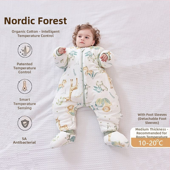 Baba alvózsák felosztott lábakkal, rajzfilmszerű stílus, pamut anyag, töltet kémiai rost, minden évszakra