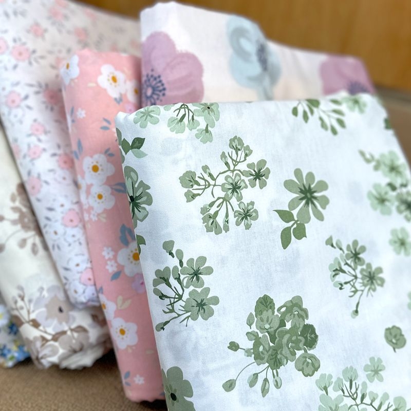 Pamutból készült paplanhuzat, pastoral mintával növényekkel és virágokkal, twill szövés, reaktív nyomtatás