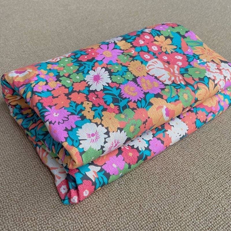 Pamutból készült paplanhuzat, pastoral mintával növényekkel és virágokkal, twill szövés, reaktív nyomtatás