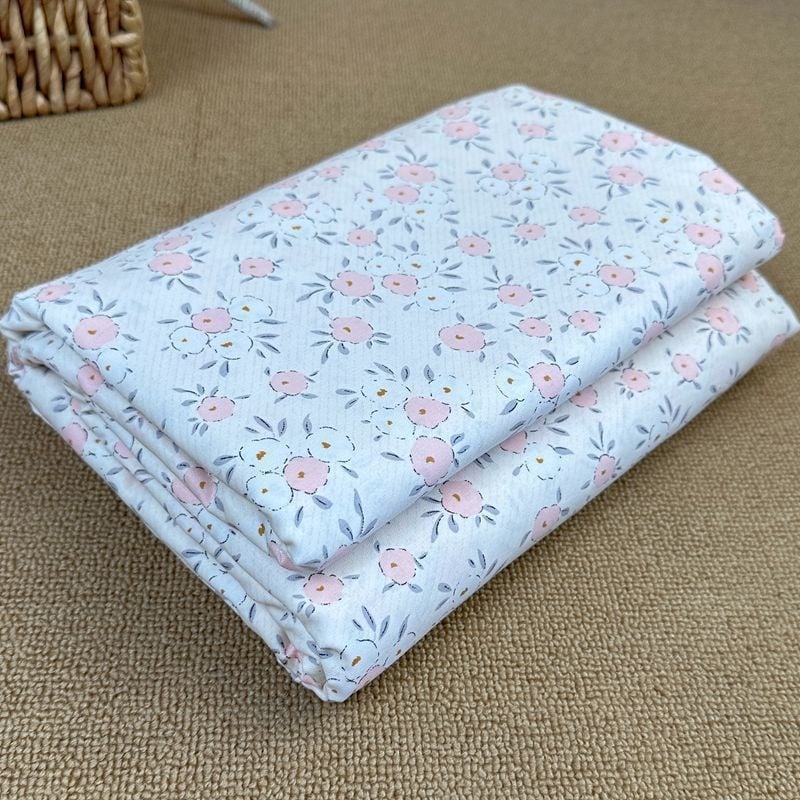 Pamutból készült paplanhuzat, pastoral mintával növényekkel és virágokkal, twill szövés, reaktív nyomtatás