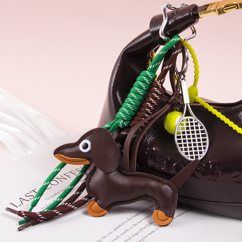 Blessed Jewelry PU odinis pakabukas maišui su pintu virve, taksų motyvas, madingas kelionės priedas